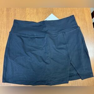 Nia by Free People Black‎ Athletic Skort – Size Medium (NWT)